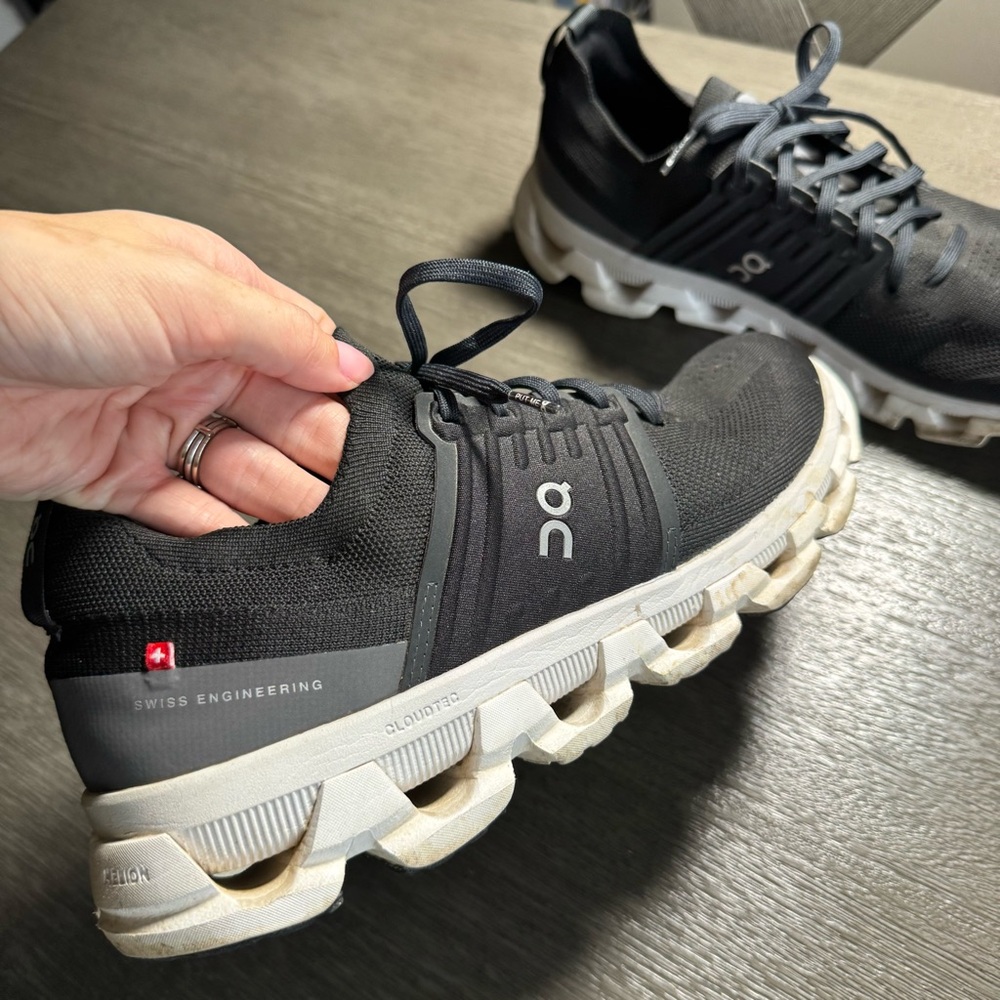 On Running Cloudswift Black And White Tennis Shoes Sneakers 11.5 - Picture 10 of 14